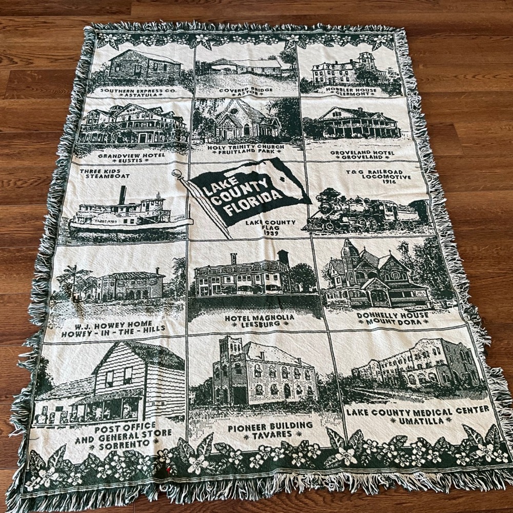 Vintage Lake County Florida Historical Woven Tapestry Throw Blanket Green Cream